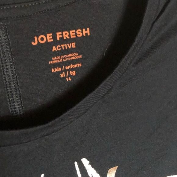 joe fresh black long sleeve graphic shirt stay fierce and strong high low size k - Picture 4 of 7